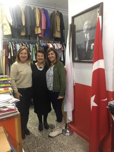 Kalamış Rotary Kulübü Dönem başkanı Sn. Av. Suna Altun ve ekibine destekleri için teşekkür ederiz.