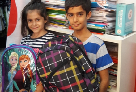 Öğrencilerimiz Kırtasiye Malzemelerini Bekliyor