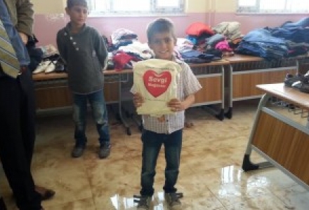 Şırnak İli İdil İlçesi Yavşan İ.Ö.O'na Kolilerimiz Ulaştı