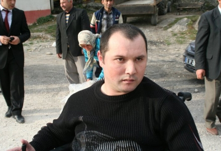 Ümit Bilü'ye Akülü Sandalyesini Teslim Ettik