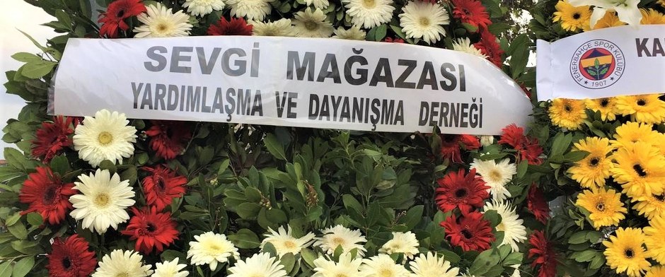 Saat 9 u 5 geçe Atamızı özlem ve minnetle andık.